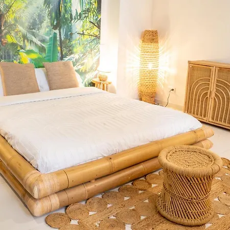 Ferienwohnung Le Bali Safranier Vieil Antibes Exterior foto